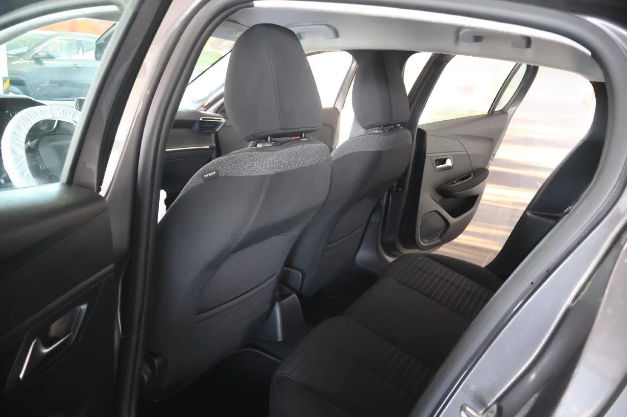 Peugeot 208 - View model 23