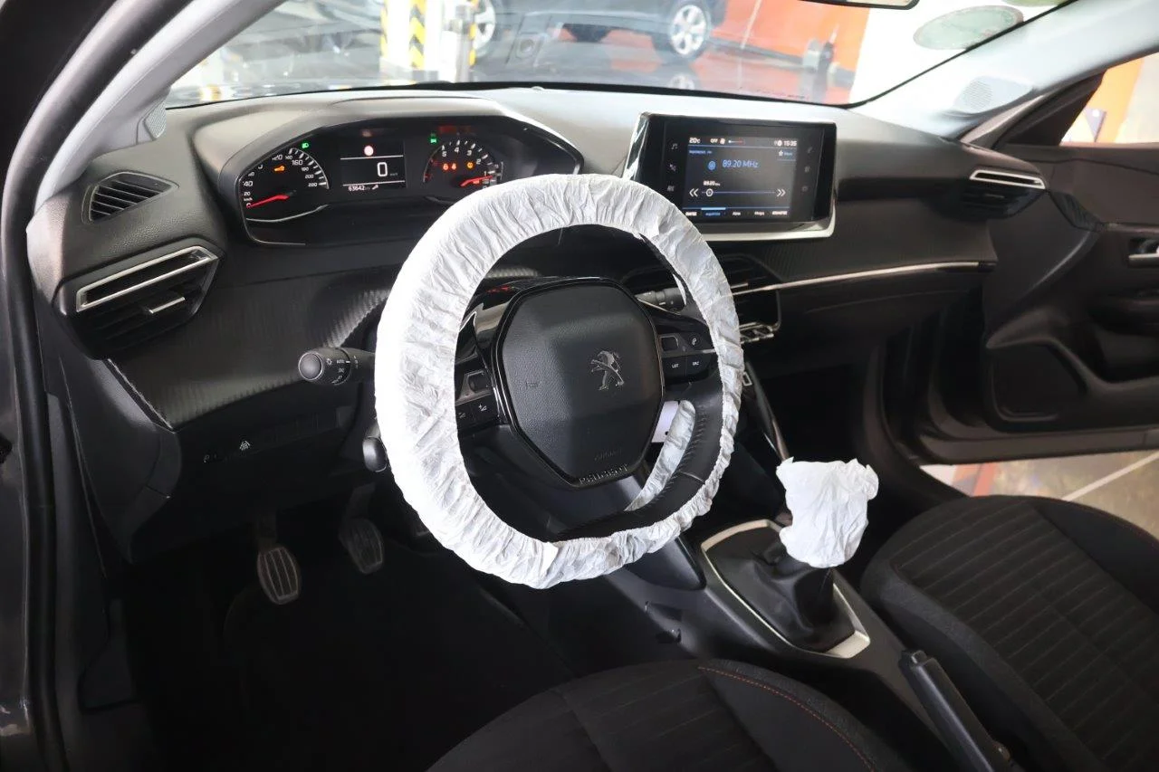 Peugeot 208 - View model 34
