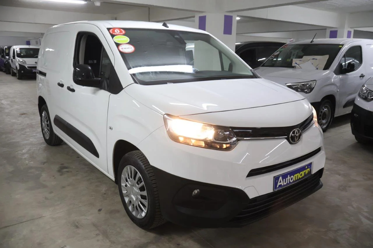 View 4 - Toyota Proace - 2022
