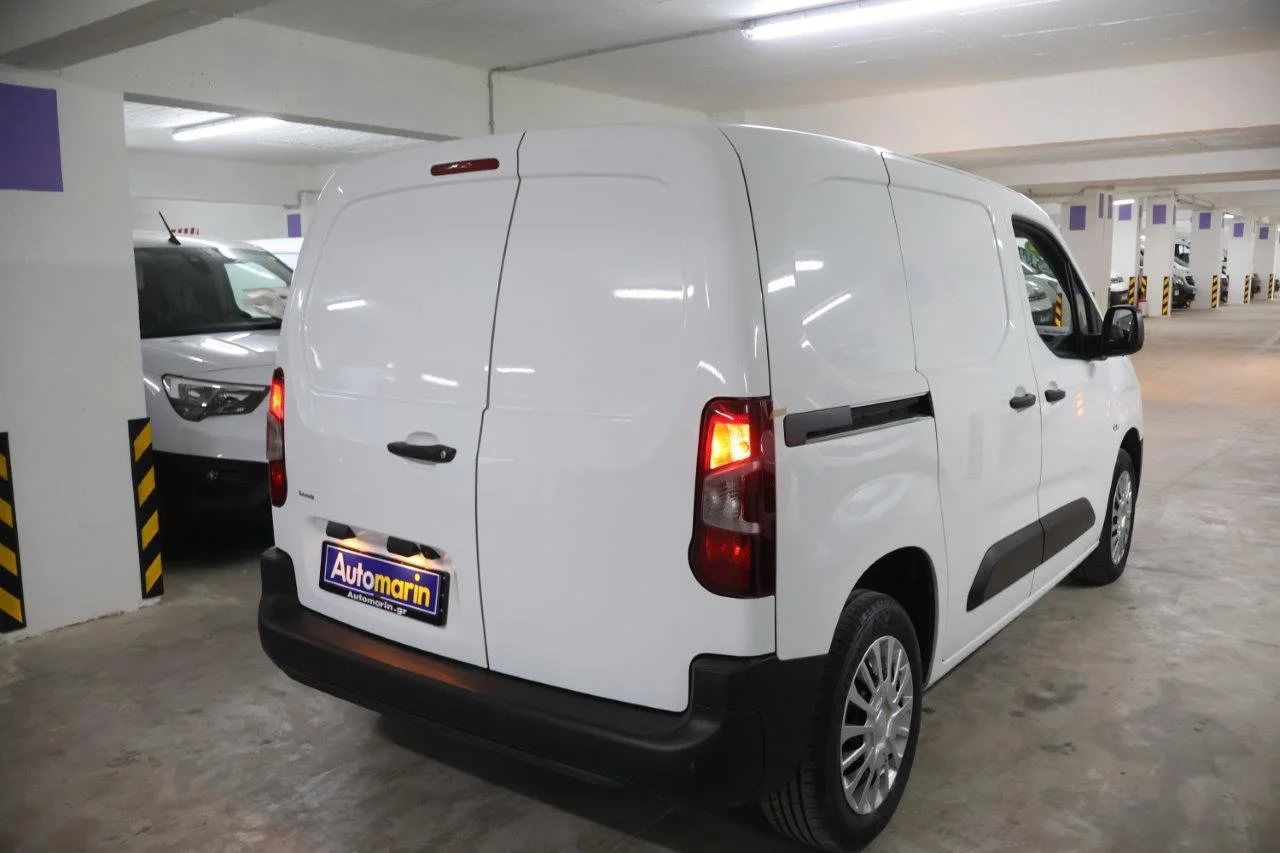 View 5 - Toyota Proace - 2022