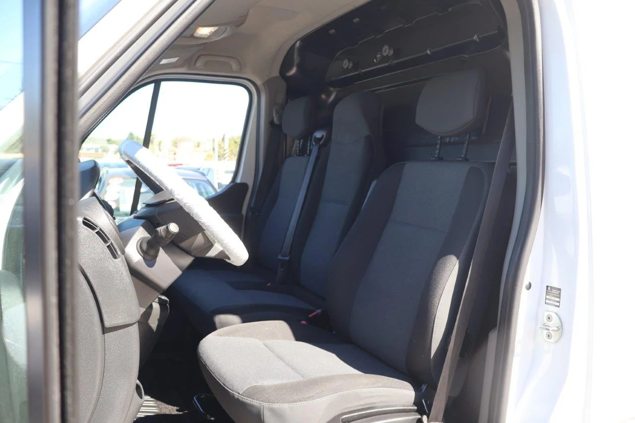 Renault Master - View model 26