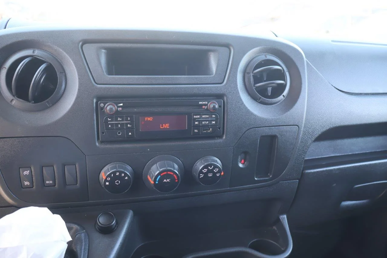 Renault Master - View model 28