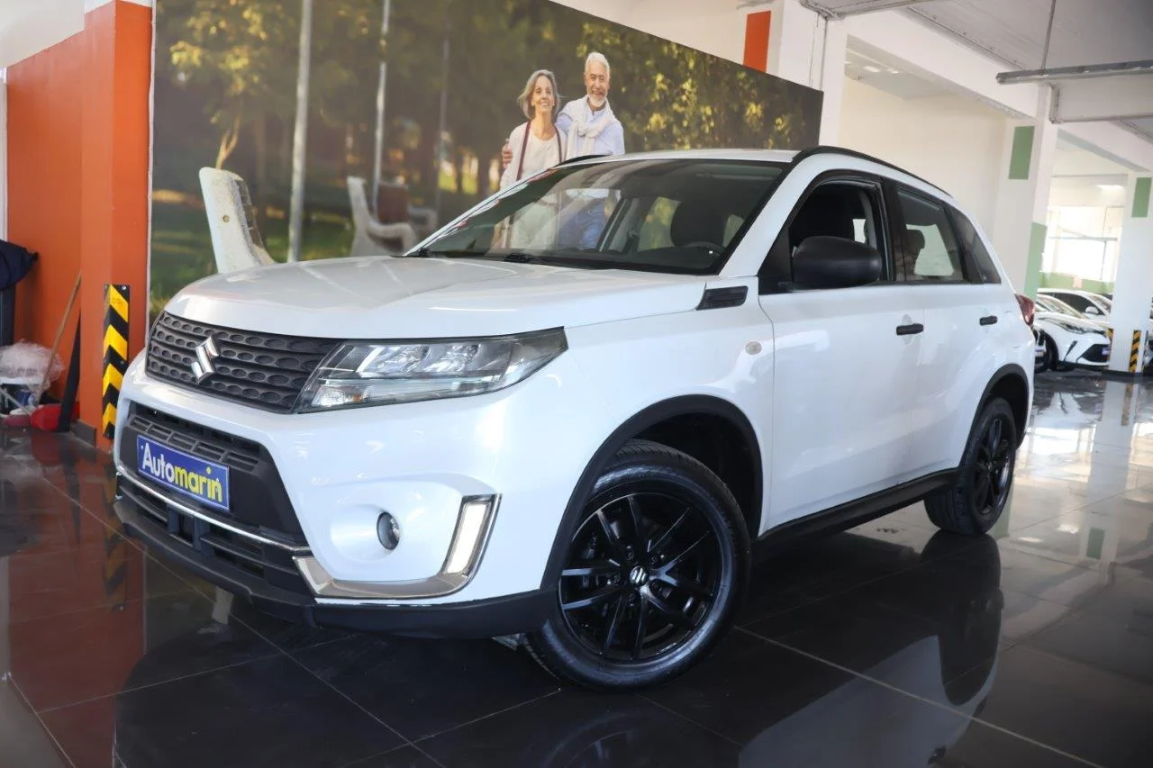 View 1 - Suzuki Vitara - 2020