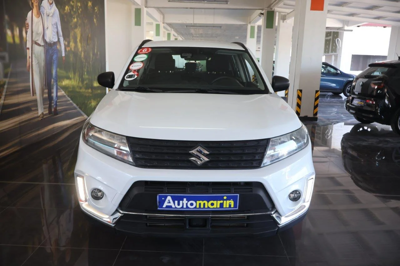 View 3 - Suzuki Vitara - 2020