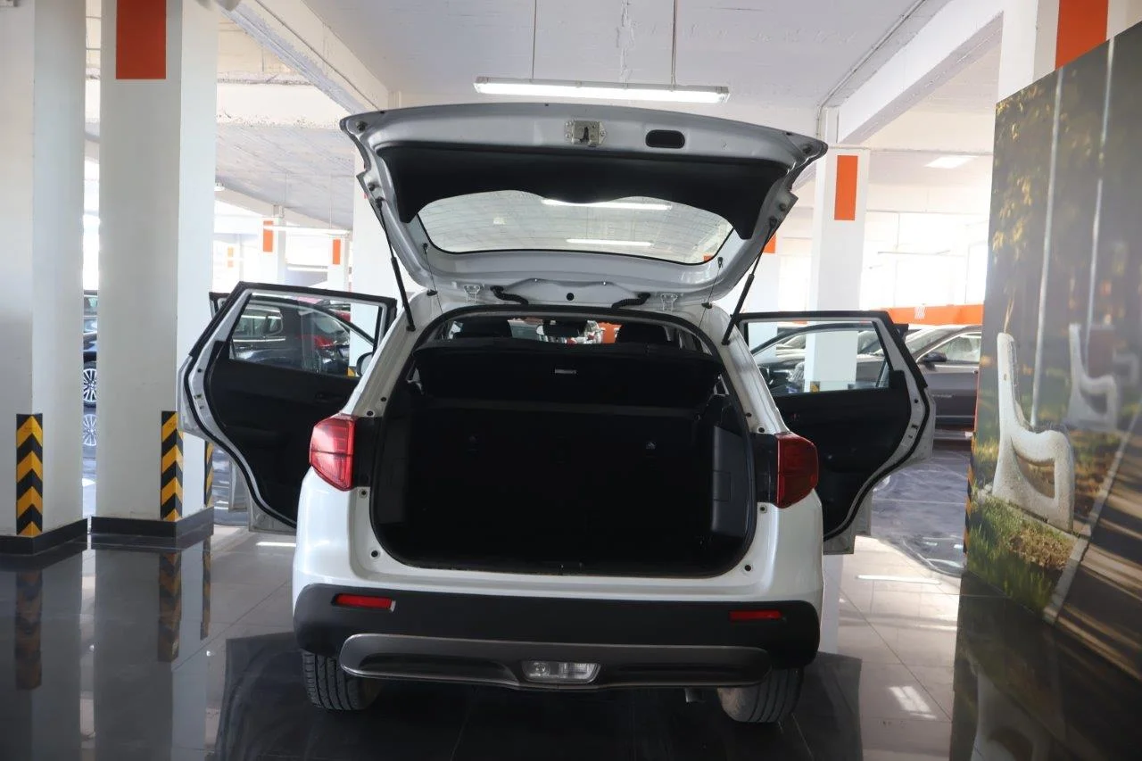 Suzuki Vitara - View model 8