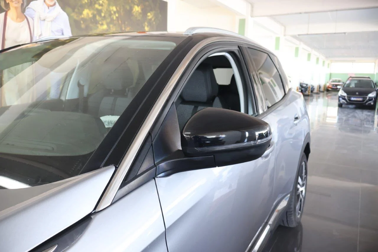 Peugeot 3008 - View model 14