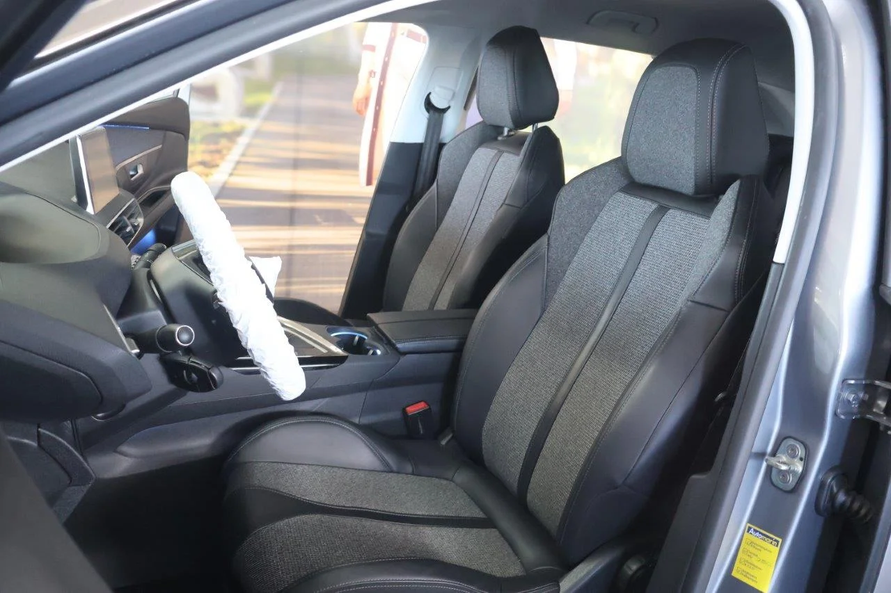 Peugeot 3008 - View model 22