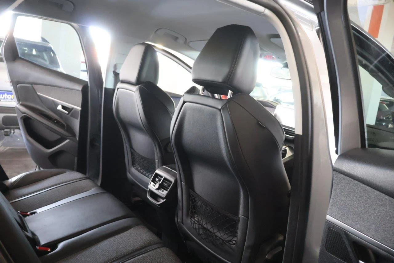 Peugeot 3008 - View model 26