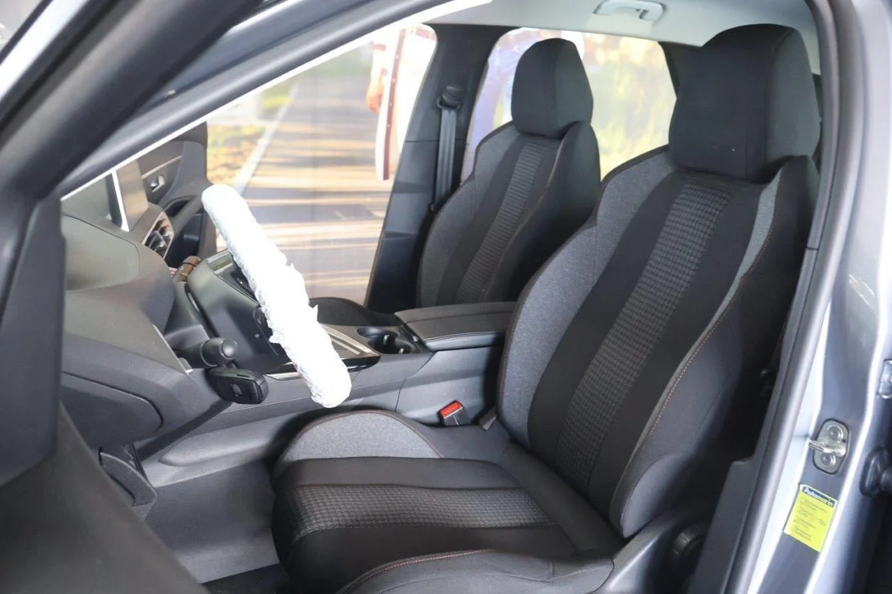 Peugeot 3008 - View model 21