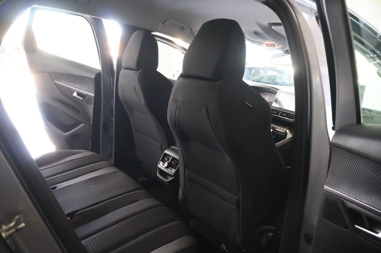 Peugeot 3008 - View model 25