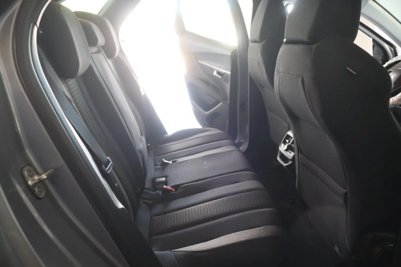Peugeot 3008 - View model 26