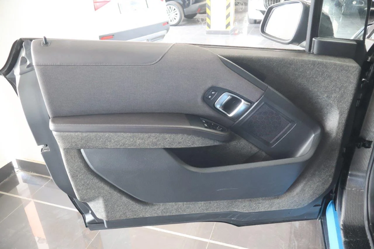 Bmw i3 - View model 34