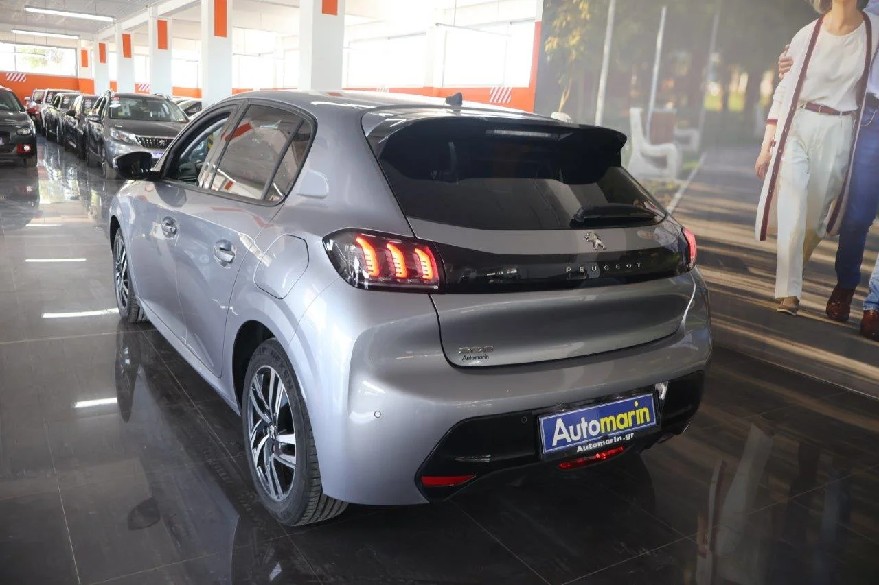Peugeot 208 - View model 6