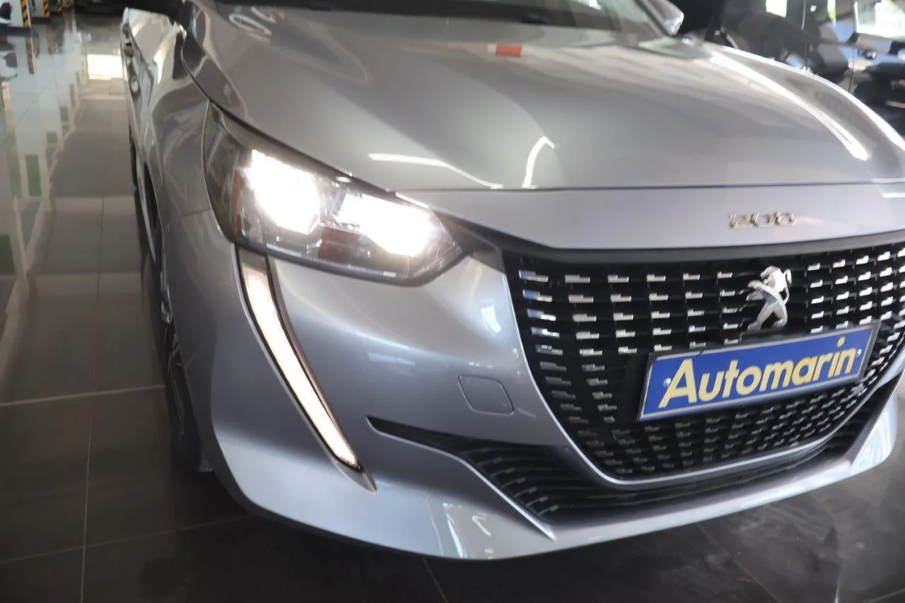 Peugeot 208 - View model 17