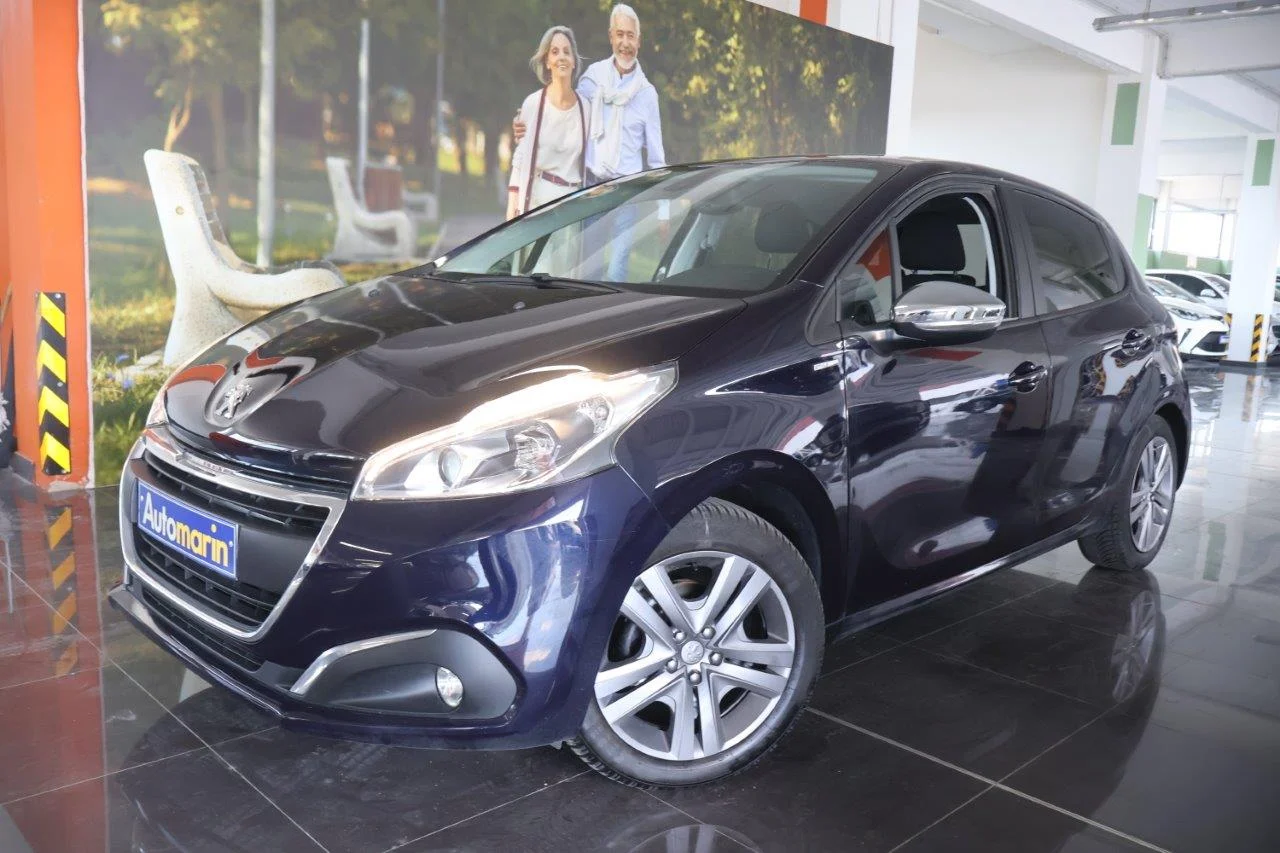 View 1 - Peugeot 208 - 2018