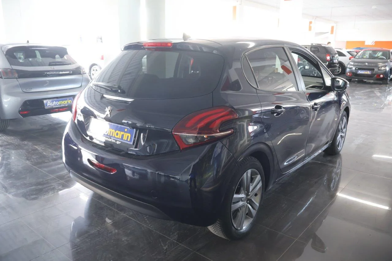 View 5 - Peugeot 208 - 2018