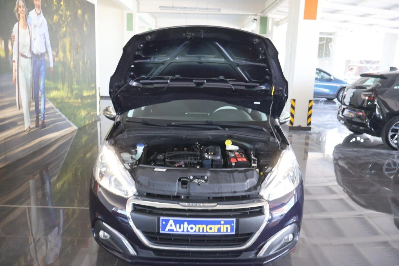 Peugeot 208 - View model 20