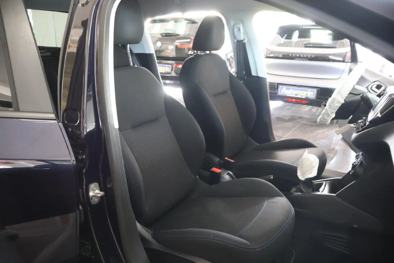 Peugeot 208 - View model 24