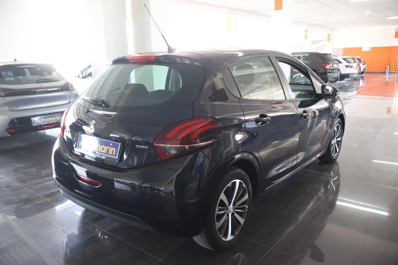 View 5 - Peugeot 208 - 2017