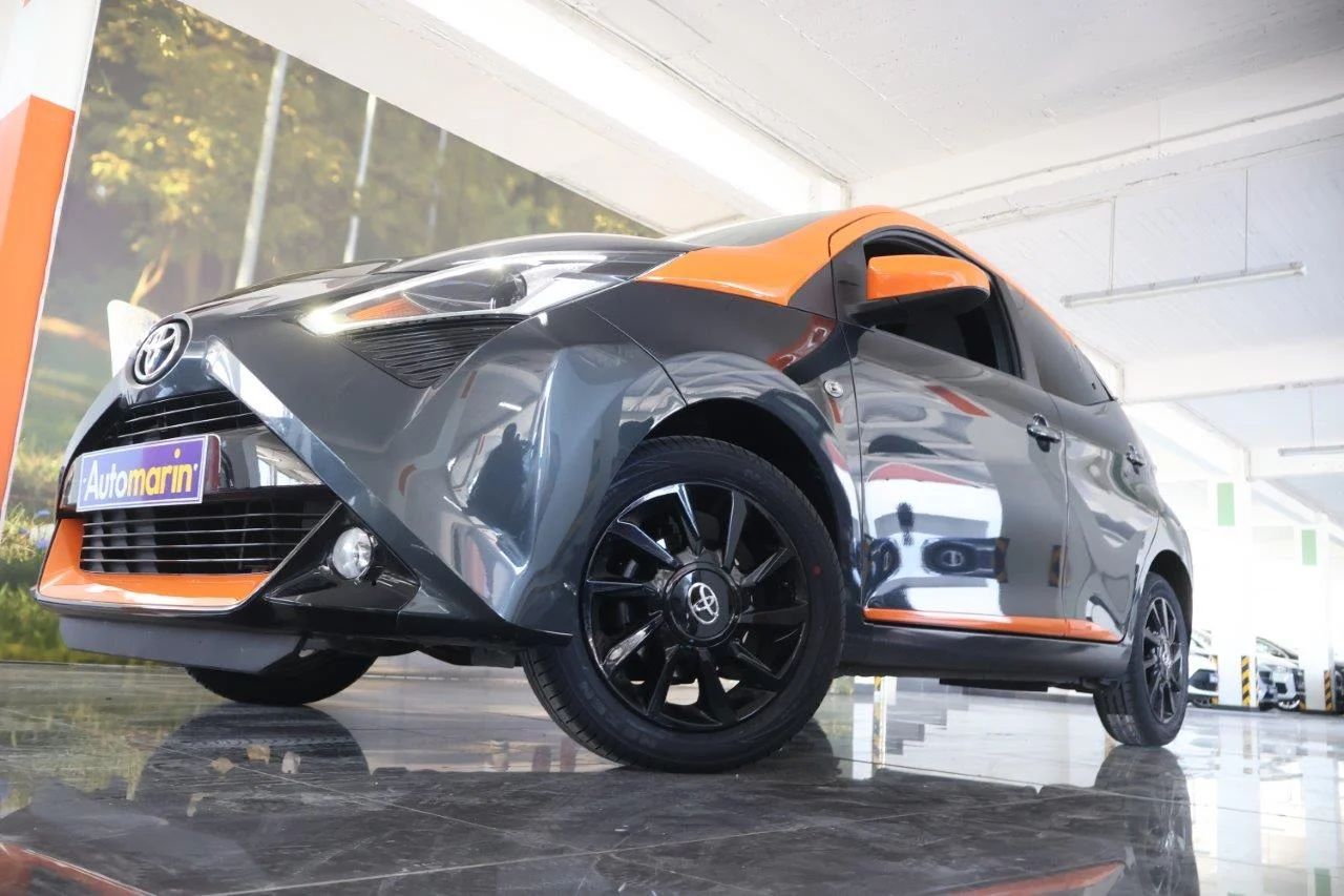 View 2 - Toyota Aygo - 2020