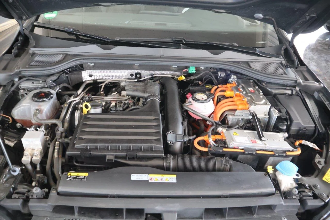 Volkswagen Golf - View model 22