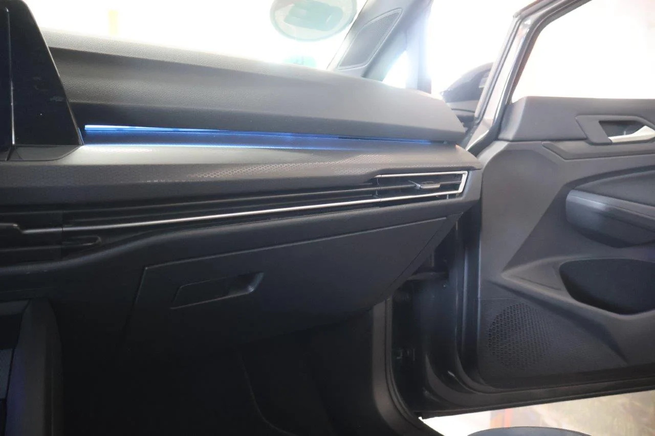 Volkswagen Golf - View model 32