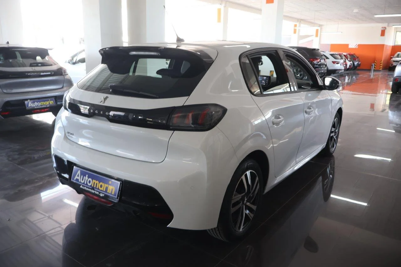 View 5 - Peugeot 208 - 2020