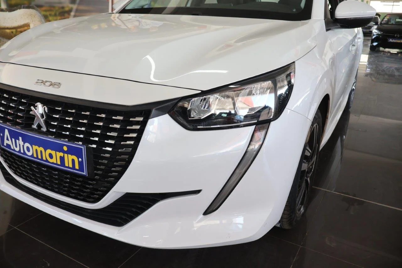 Peugeot 208 - View model 15