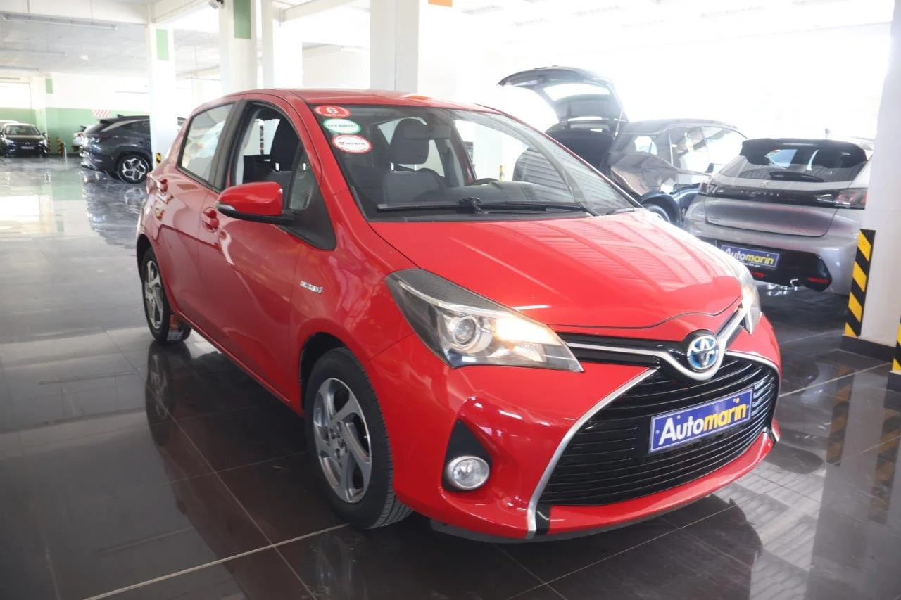 View 4 - Toyota Yaris - 2015