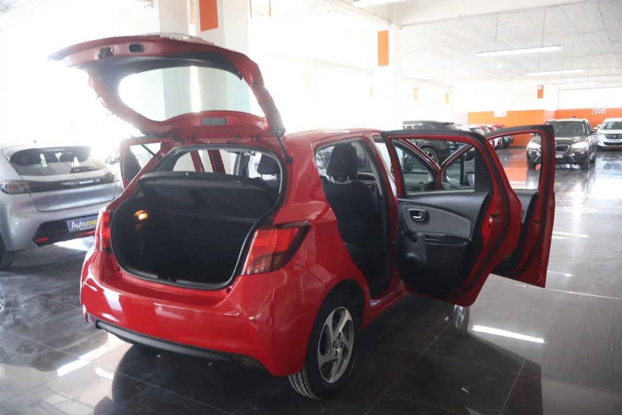 Toyota Yaris - View model 7