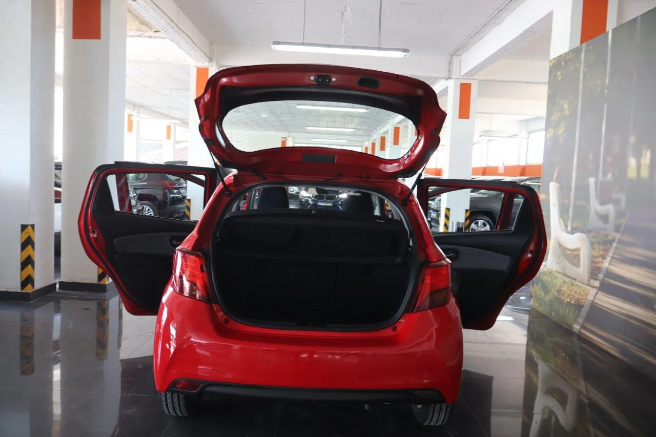 Toyota Yaris - View model 8