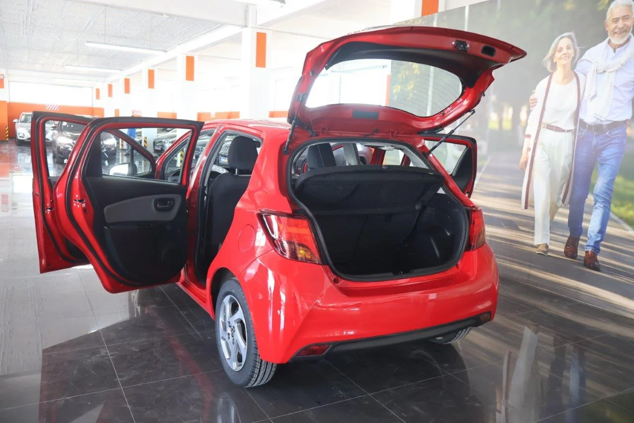 Toyota Yaris - View model 9