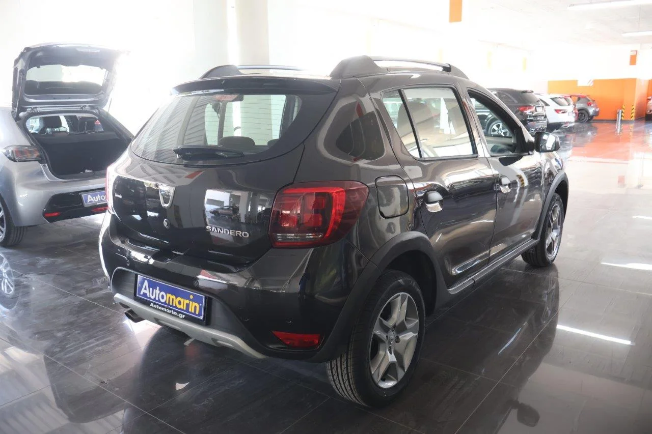 View 5 - Dacia Sandero - 2018