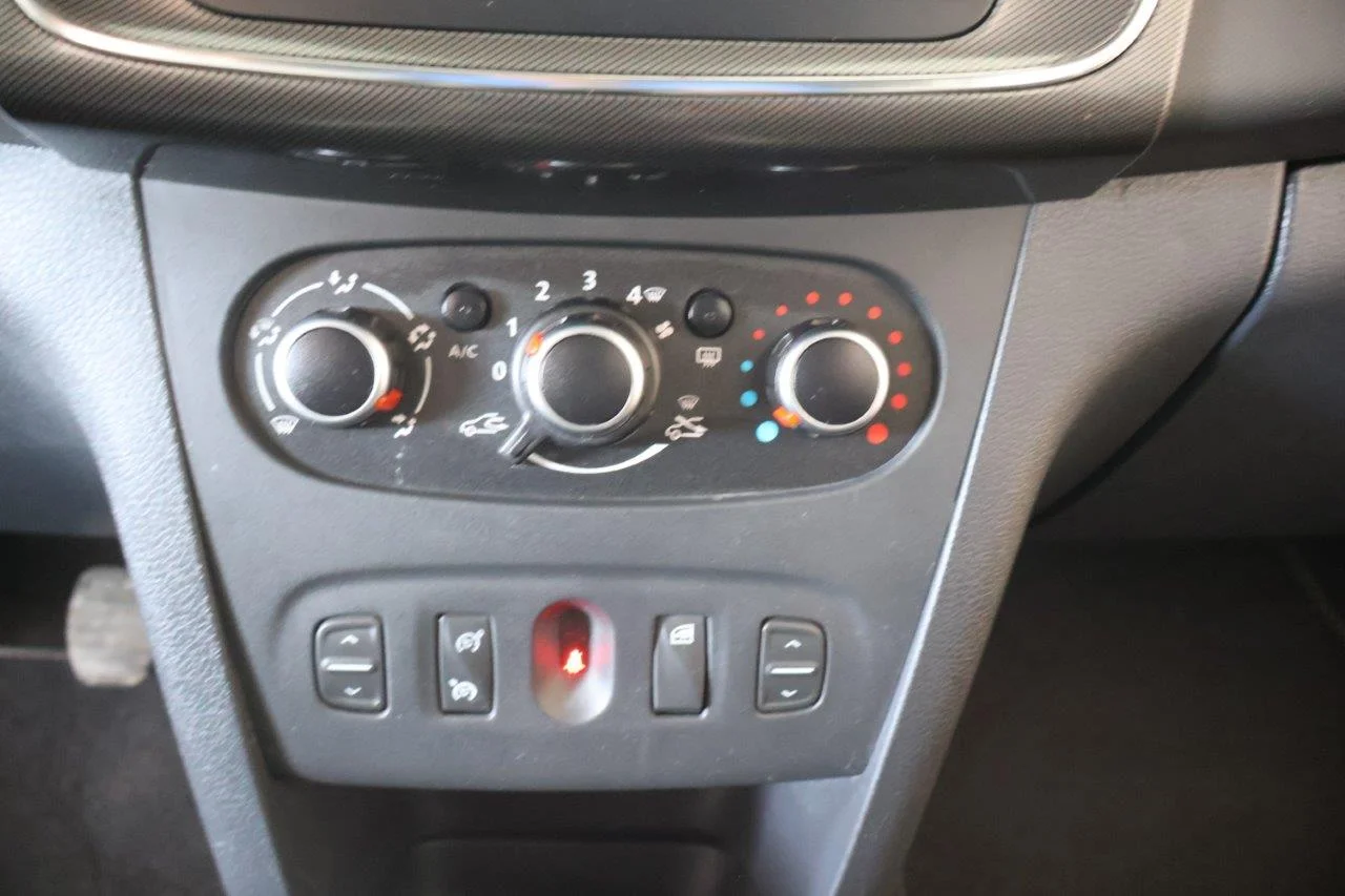Dacia Sandero - View model 35