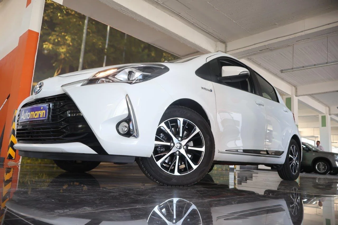 View 2 - Toyota Yaris - 2018