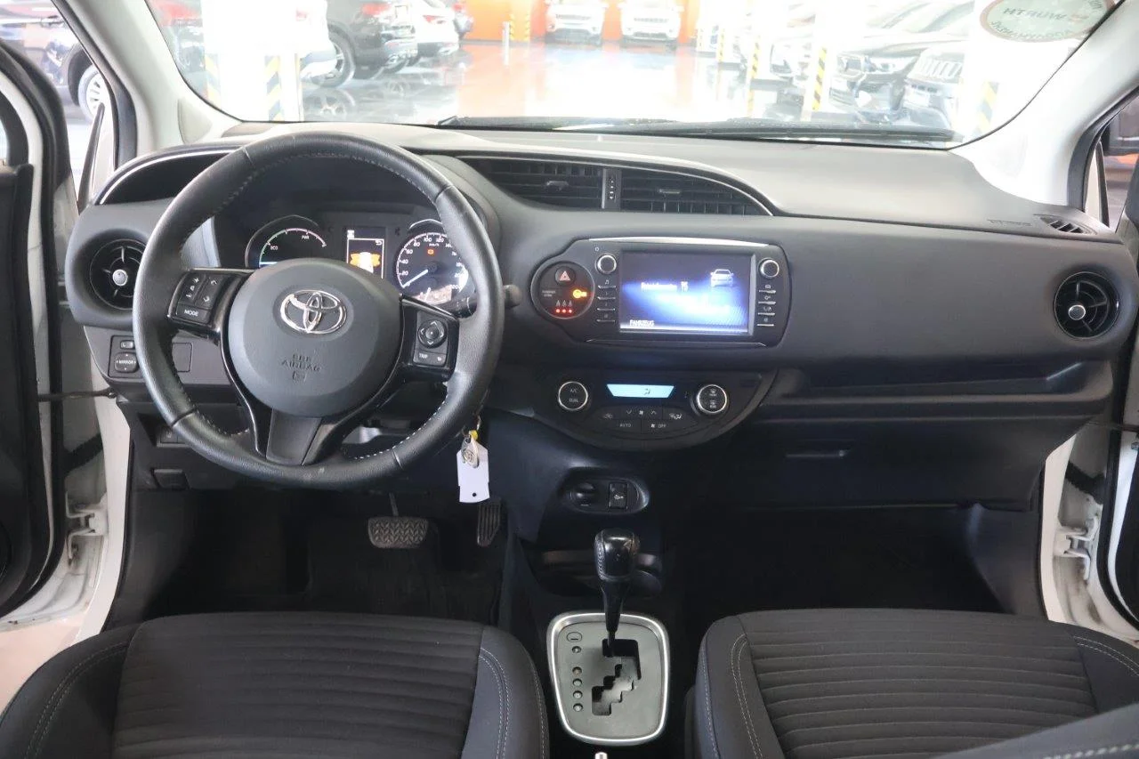 Toyota Yaris - View model 20