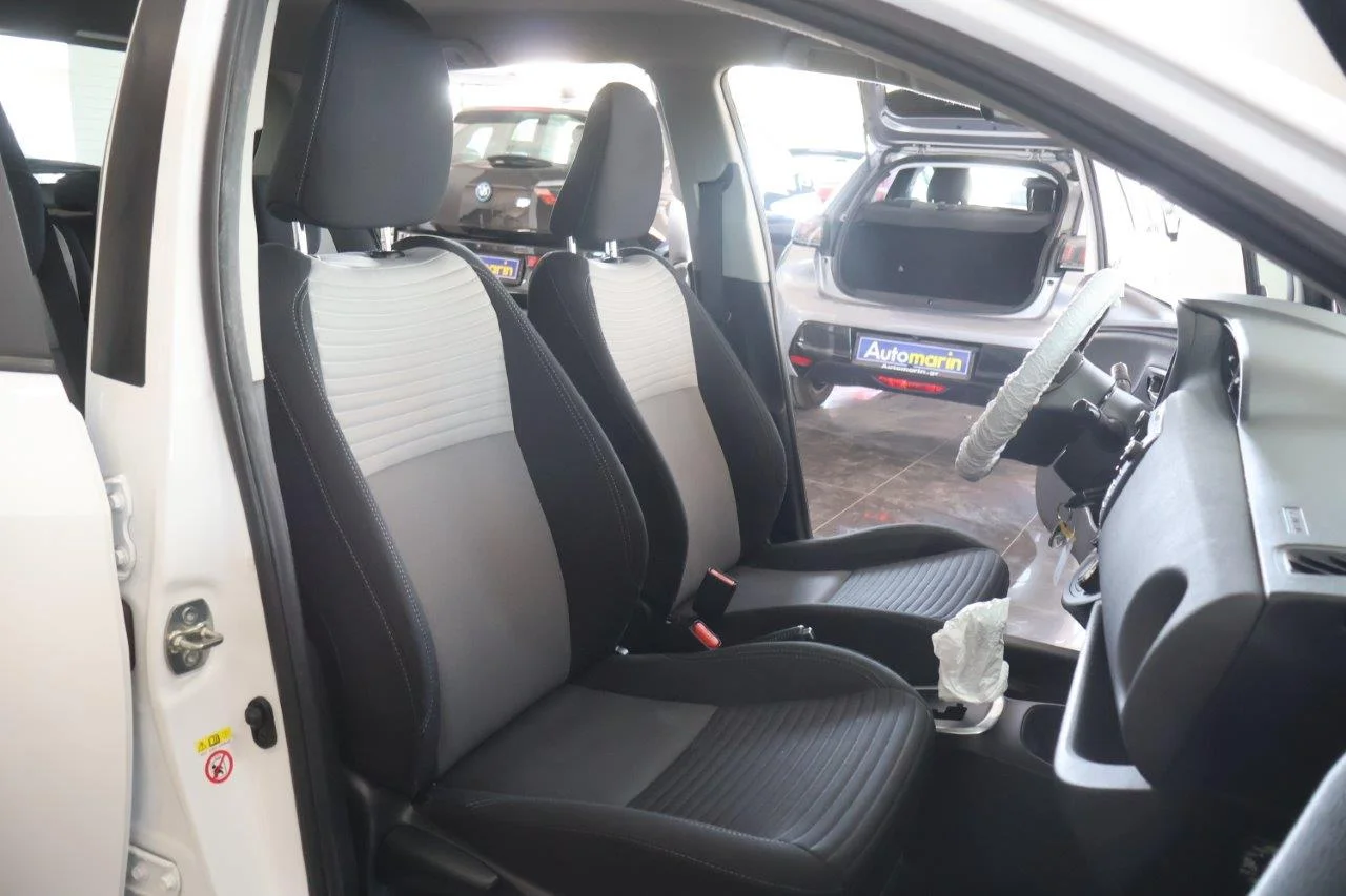 Toyota Yaris - View model 22