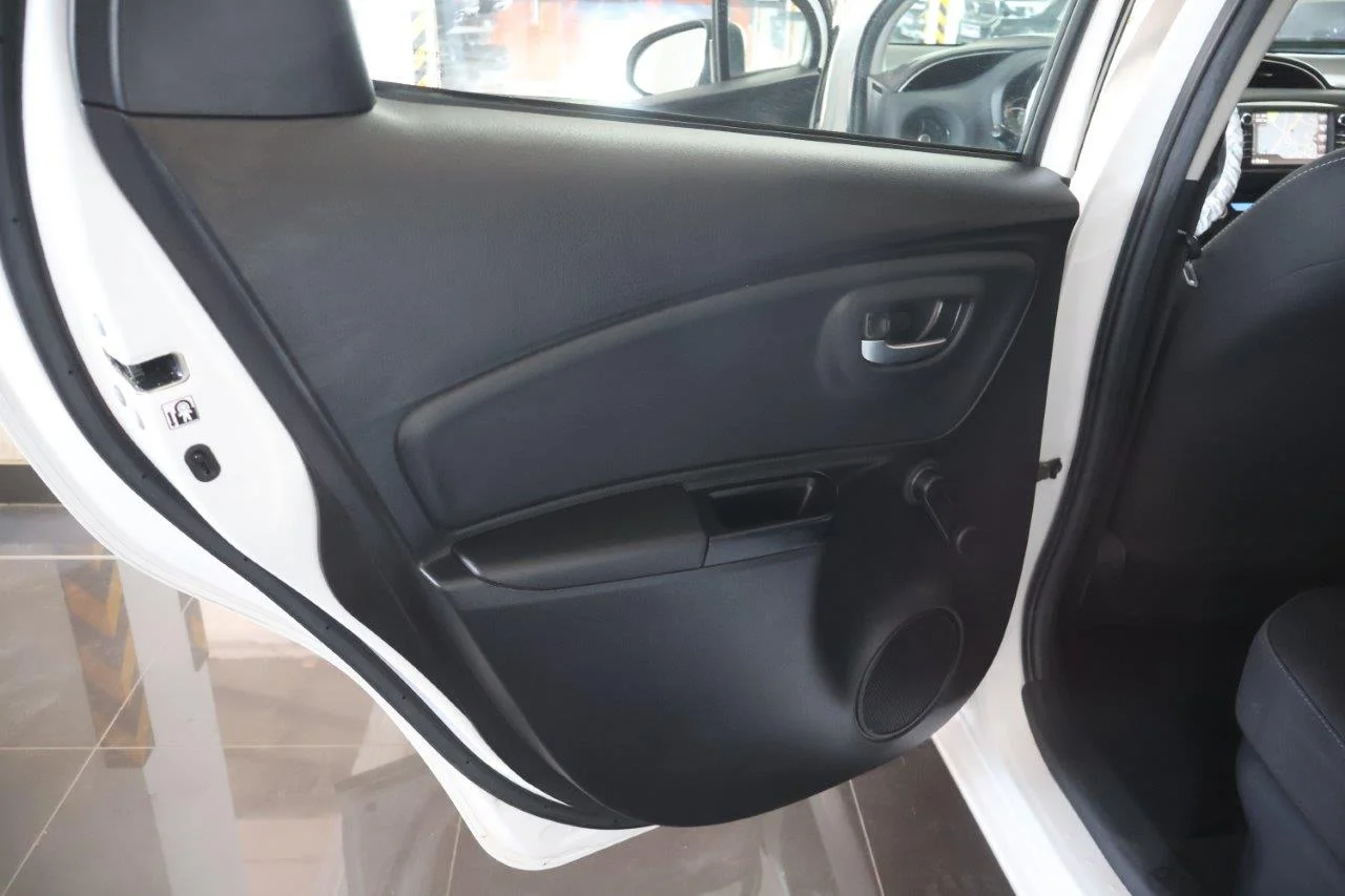 Toyota Yaris - View model 34