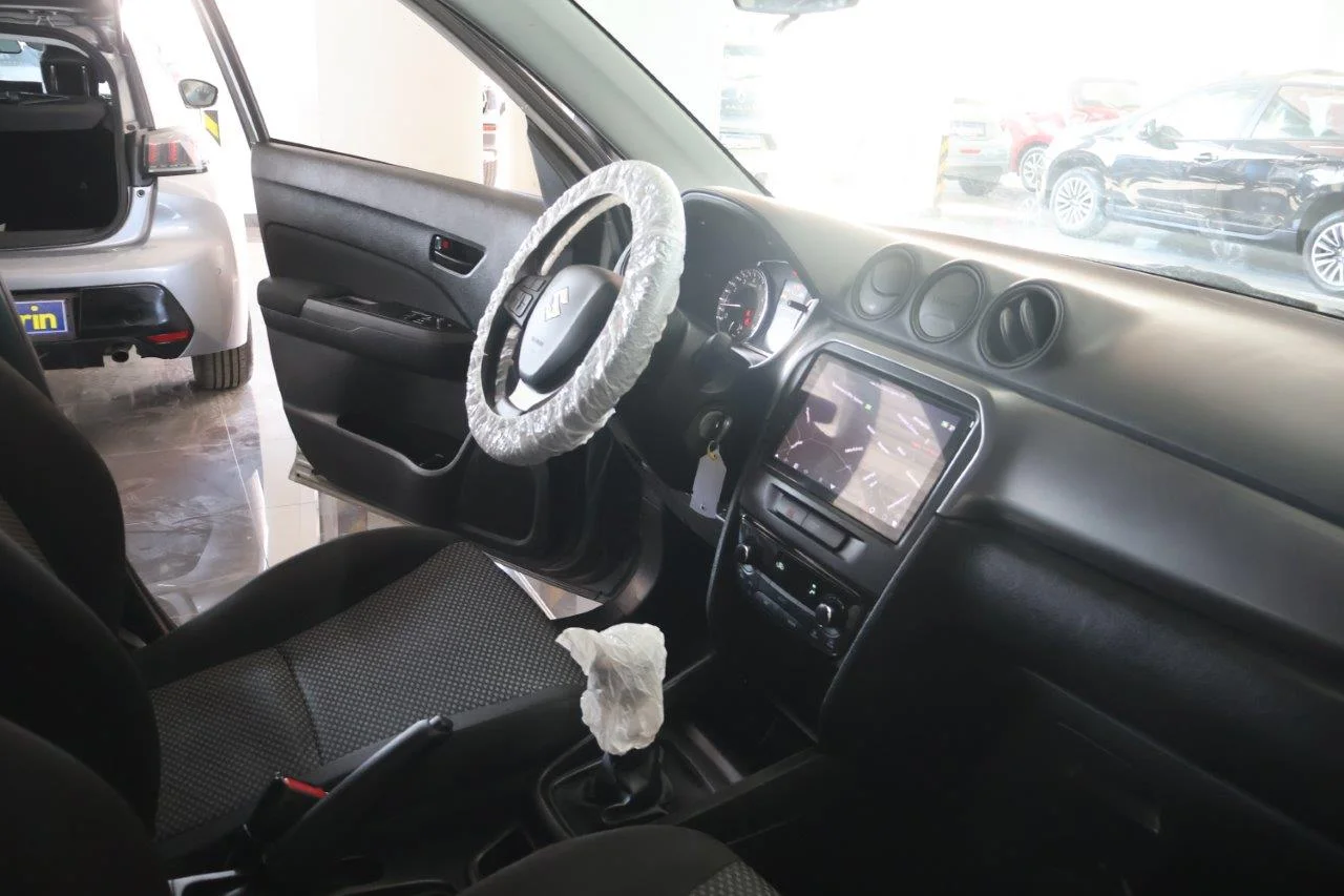 Suzuki Vitara - View model 35