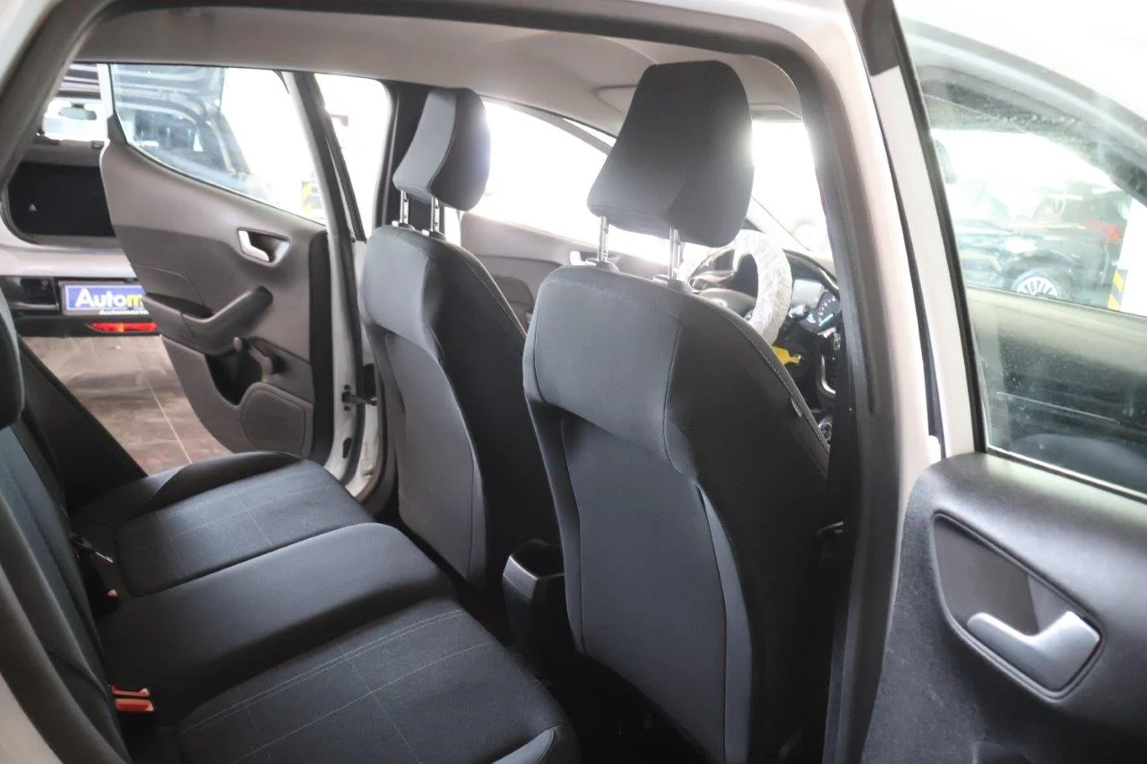 Ford Fiesta - View model 26