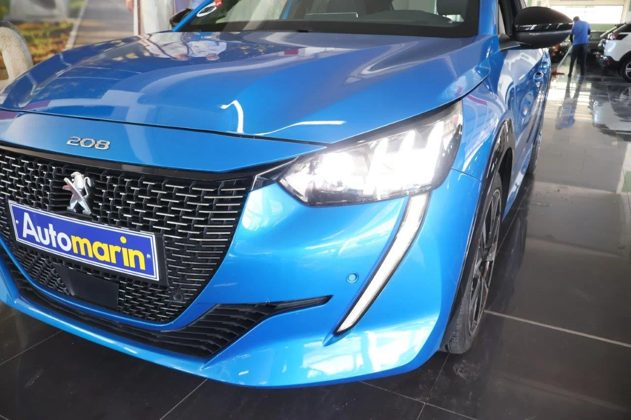 Peugeot 208 - View model 16