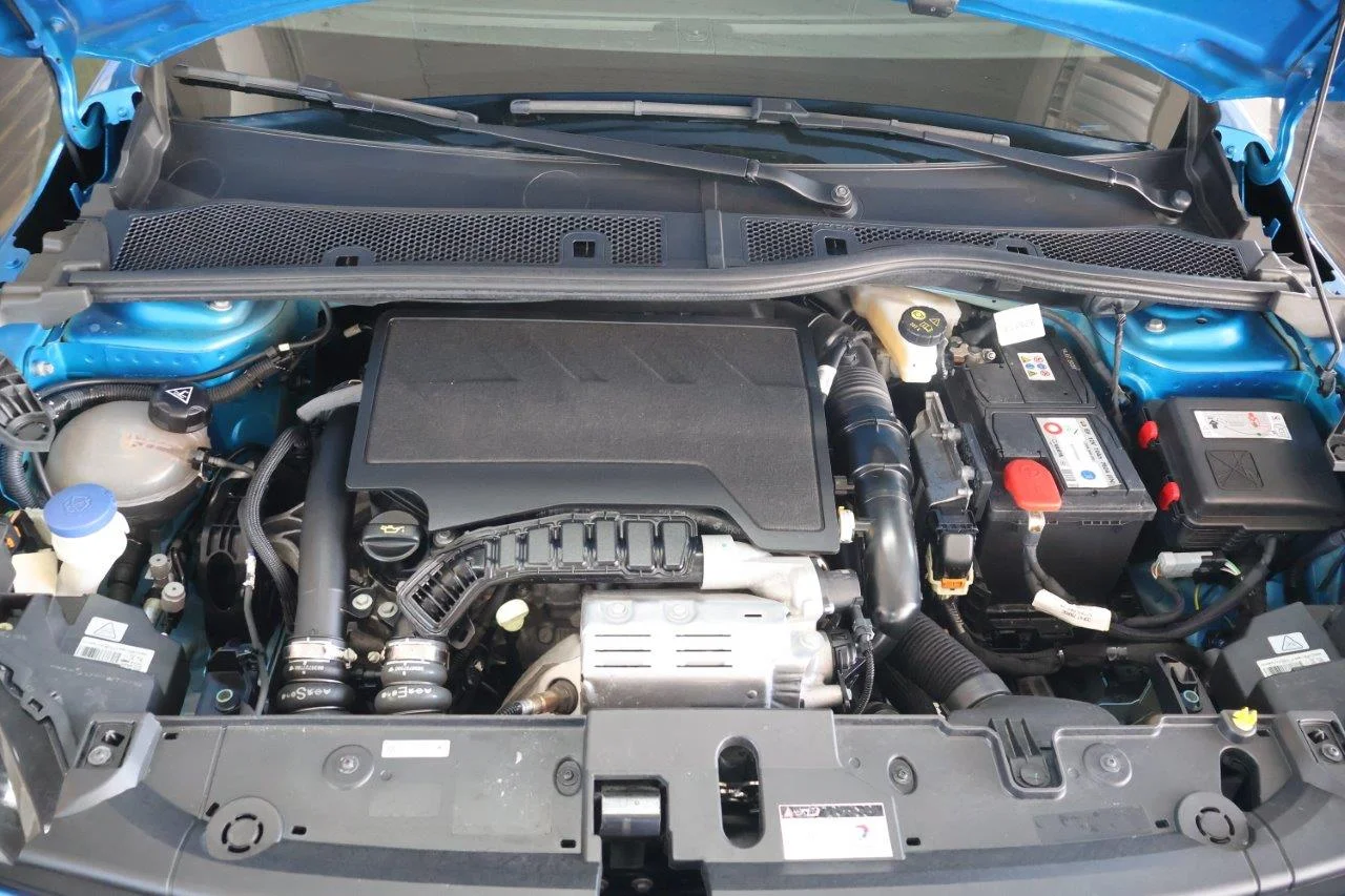 Peugeot 208 - View model 20