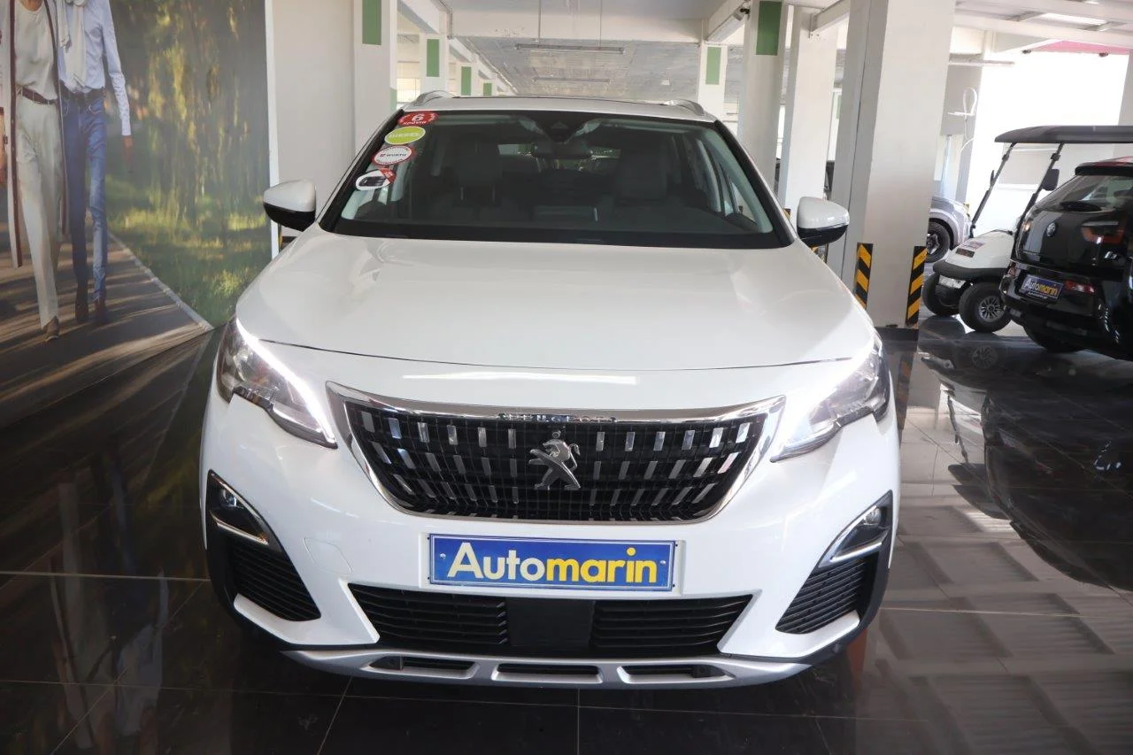 View 3 - Peugeot 3008 - 2020