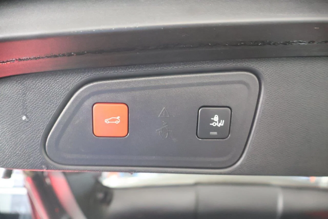 Peugeot 3008 - View model 11