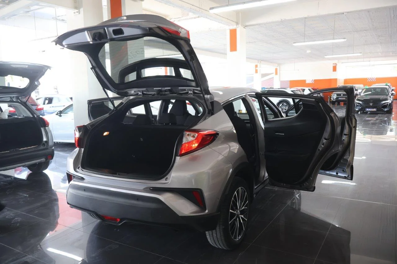 Toyota C-HR - View model 7