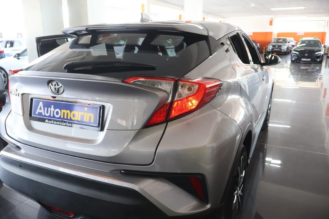 Toyota C-HR - View model 14