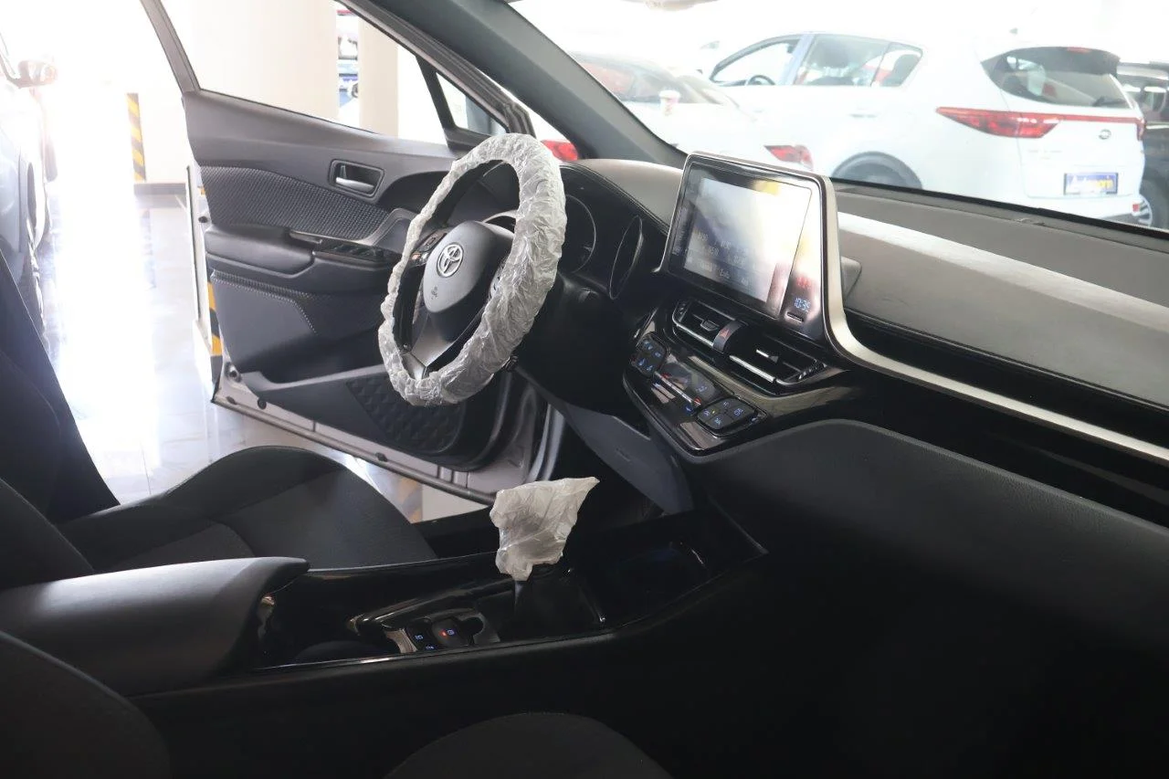 Toyota C-HR - View model 38