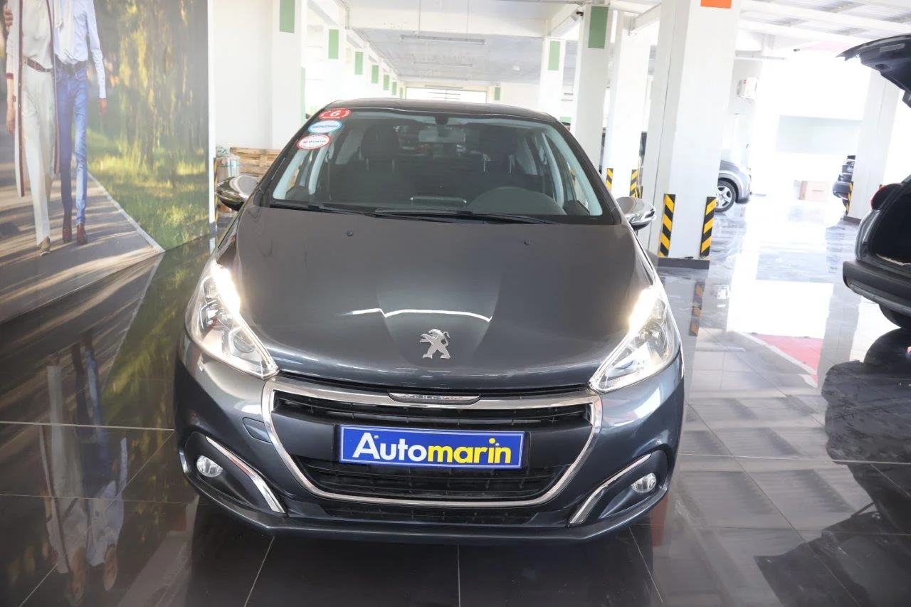 View 3 - Peugeot 208 - 2016