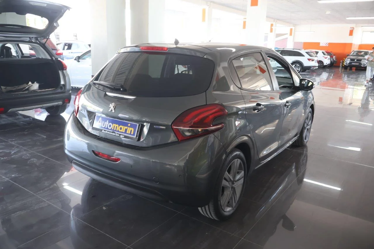View 5 - Peugeot 208 - 2016