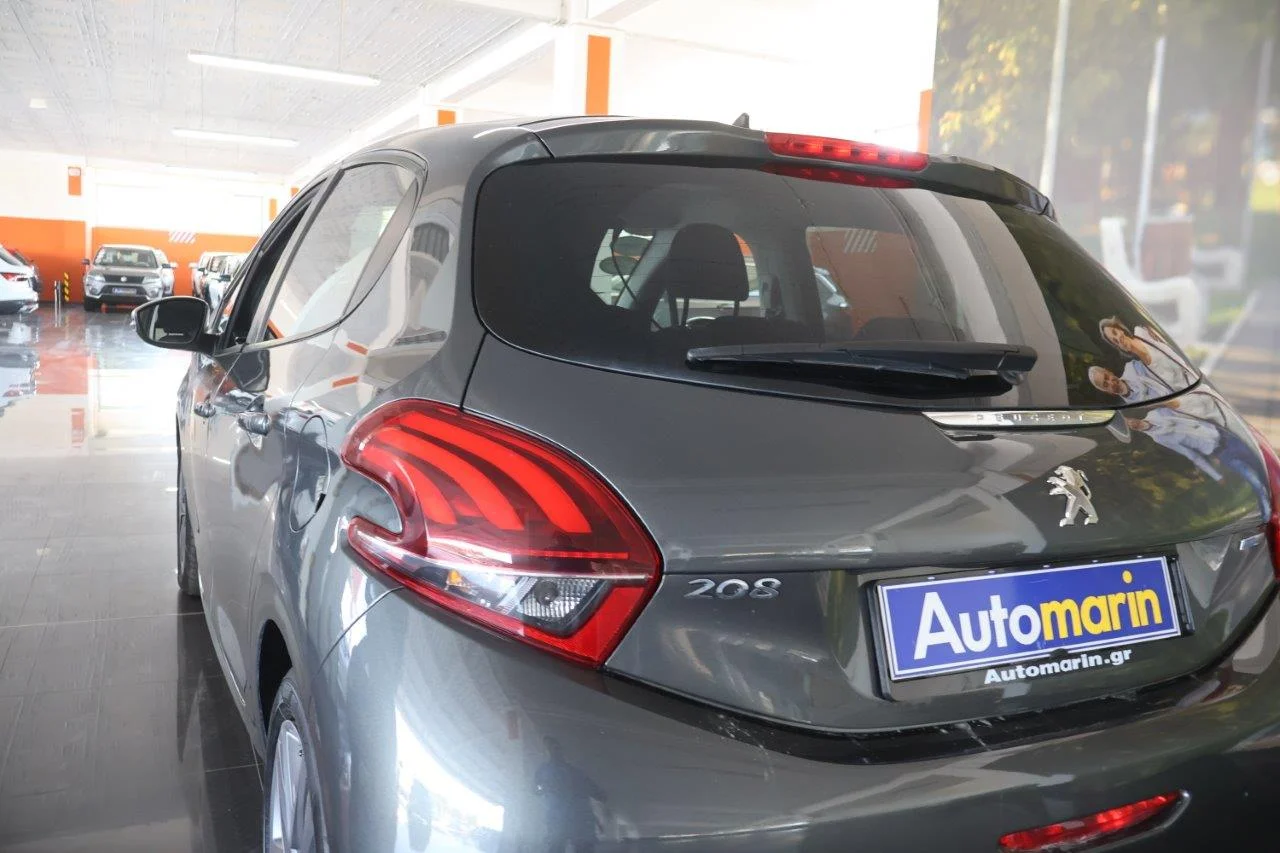 Peugeot 208 - View model 12